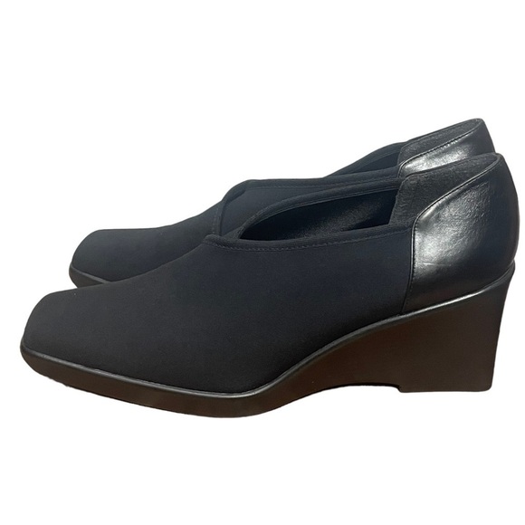 Stuart Weitzman Ribbed Black Stretch Square Toe Wedge Heel,  Like New, 8AA - Picture 1 of 9
